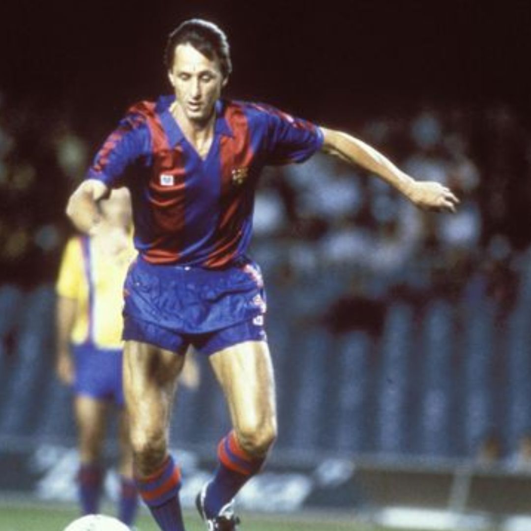 Hình 3: Johan Cruyff từ vị trí cầu thủ cho đến vị trí  HLV của Barca