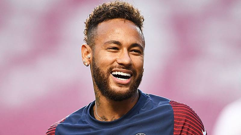 Giới thiệu về cầu thủ bóng đá nổi tiếng Neymar