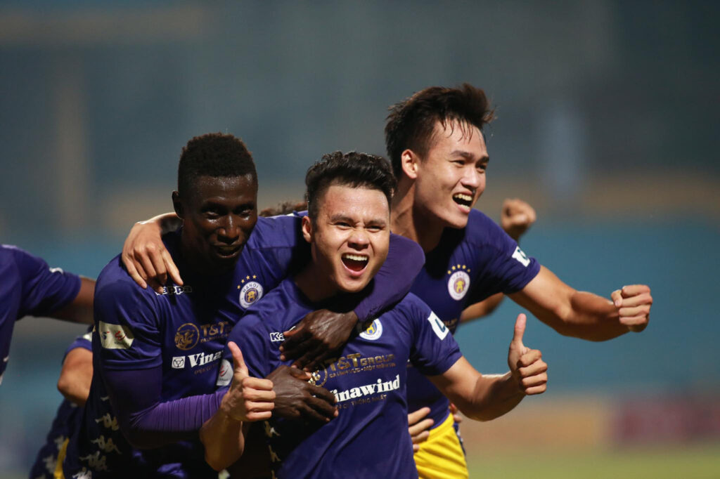 Hà Nội FC là CLB sở hữu nhiều thành tích khủng với 3 lần vô địch V.League