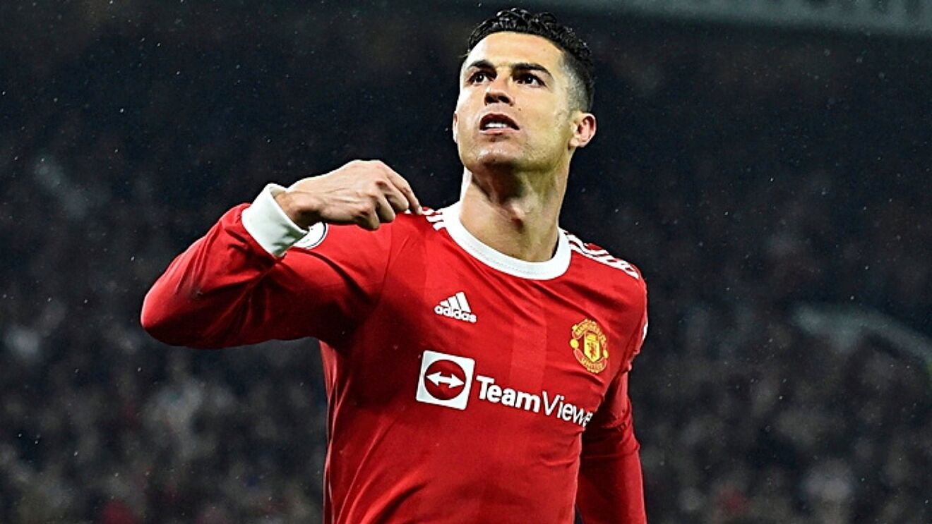Ronaldo - cầu thủ đẳng cấp có tiểu sử vô cùng đặc biệt
