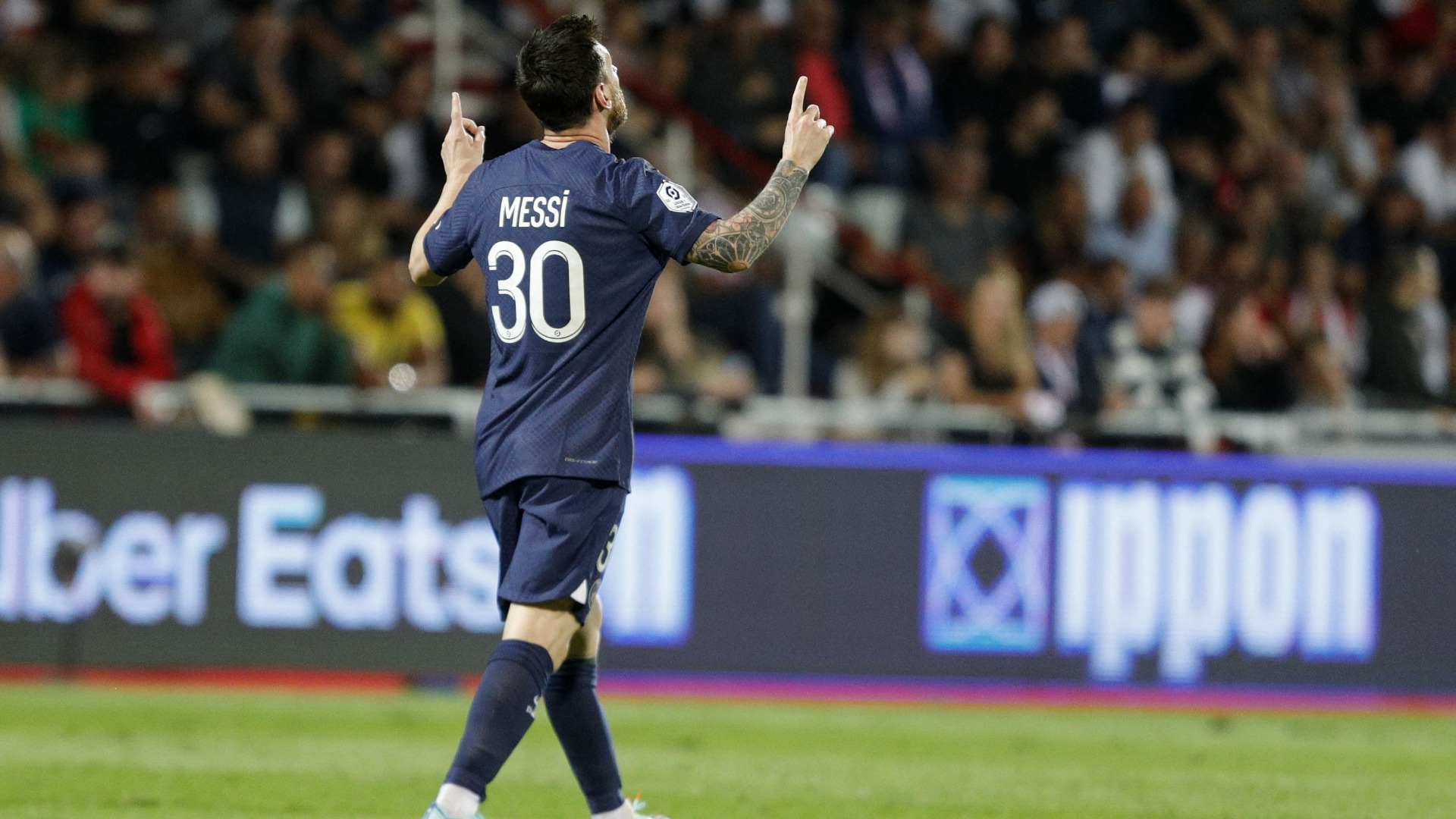 Messi khiến PSG đạt doanh thu 700 triệu euro