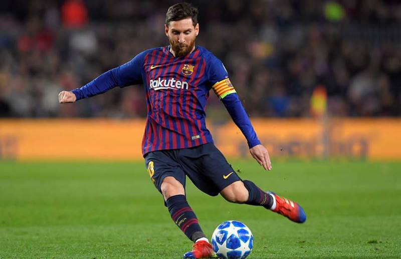 Ảnh dẫn bóng của Messi