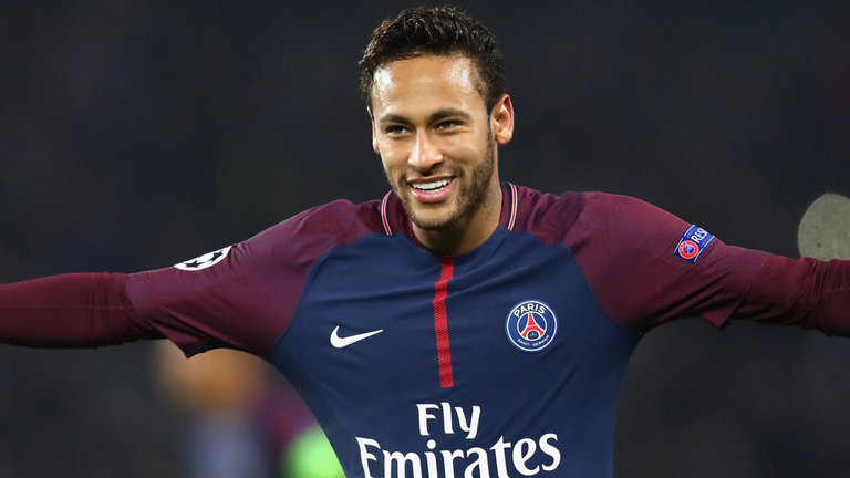 Cầu thủ Neymar và những nhận định về messi