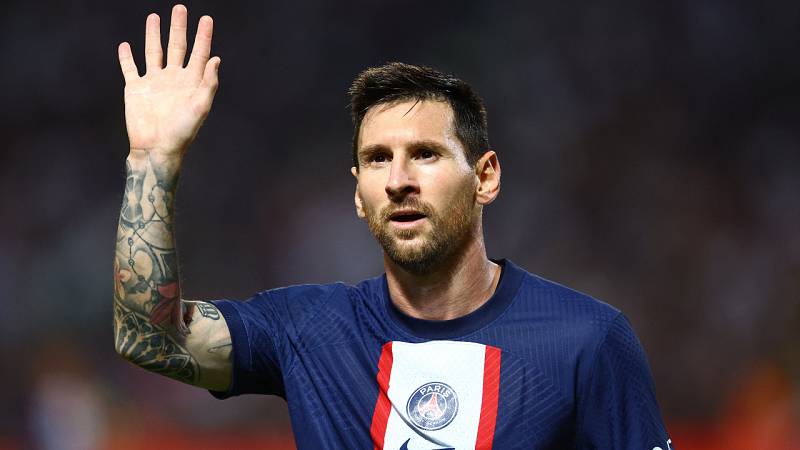 Chặng đường làm cầu thủ của Messi