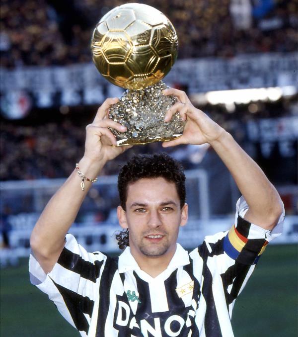 Baggio giành giải Quả bóng vàng châu Âu 1993