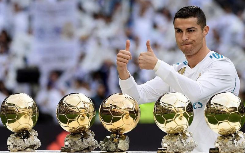 Ronaldo phá lệ tham dự Quả bóng vàng năm 2022 ủng hộ đồng đội