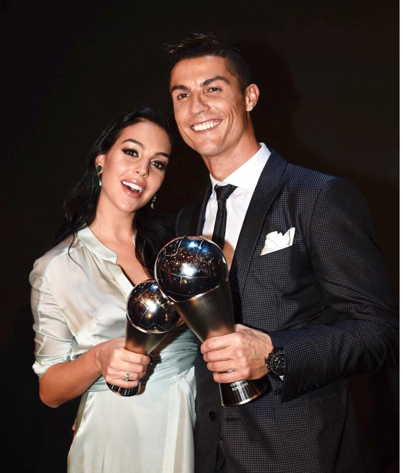 Ronaldo và vợ Georgina Rodriguez