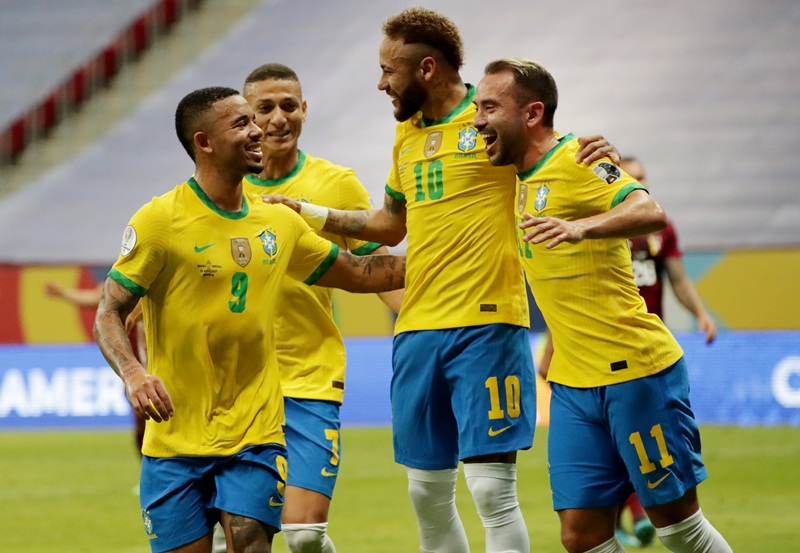 Những cầu thủ của Brazil sẽ tham gia thi đấu