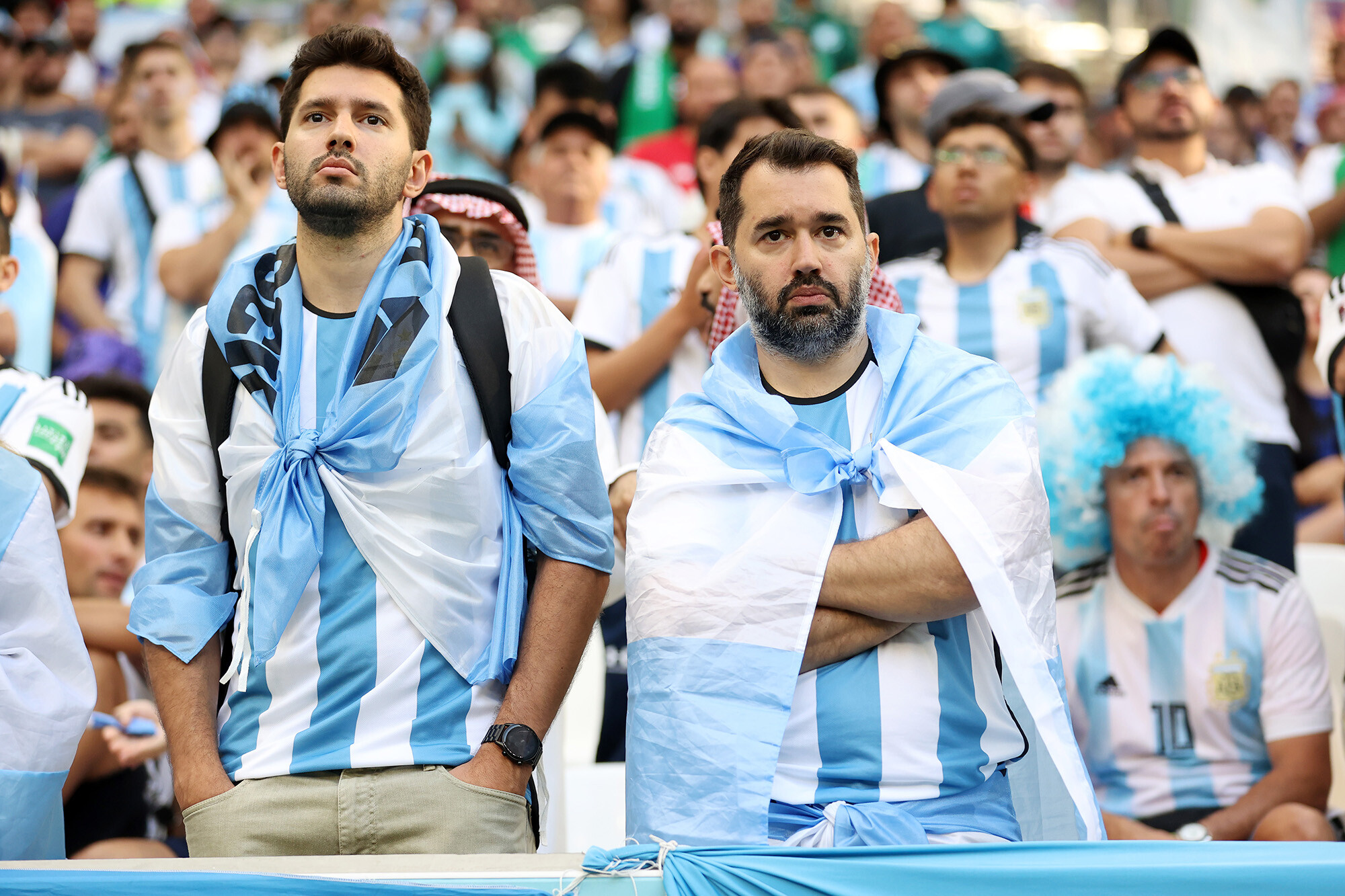 Cổ động viên Argentina tại World Cup 2022 khi thua trận trướcCổ động viên Argentina tại World Cup 2022 khi thua trận trước Arab Saudi Arab Saudi
