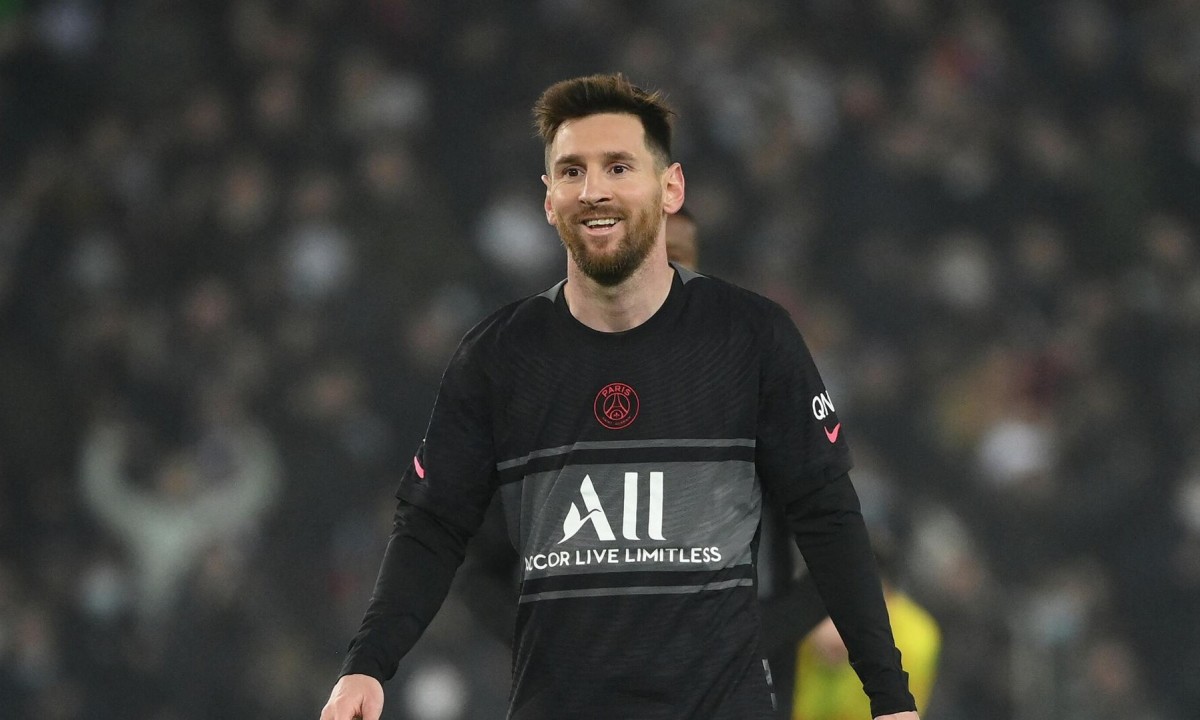 Mùa giải đầu tiên của Messi không thật sự thành công với PSG
