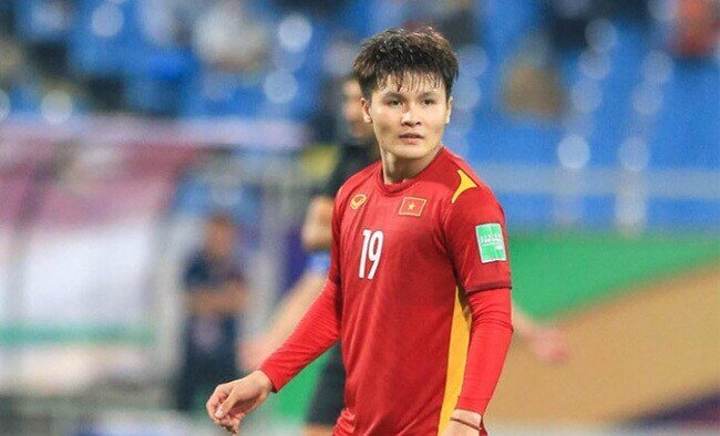 Quang Hải cùng màu áo của Đội tuyển Việt Nam