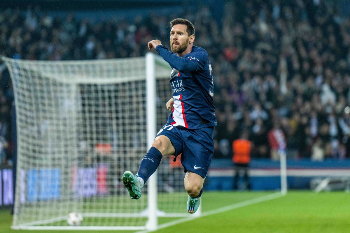 Messi vui mừng với chiến thắng áp đảo