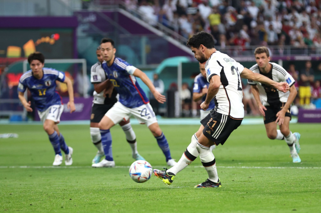 Đức vươn lên dẫn trước ở phút thứ 31 của trận đấu