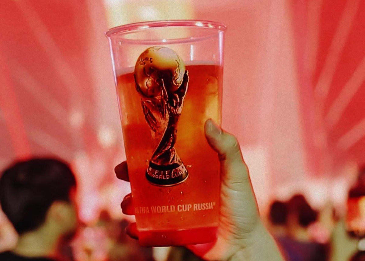 Qatar cấm uống rượu bia tại World Cup 2022