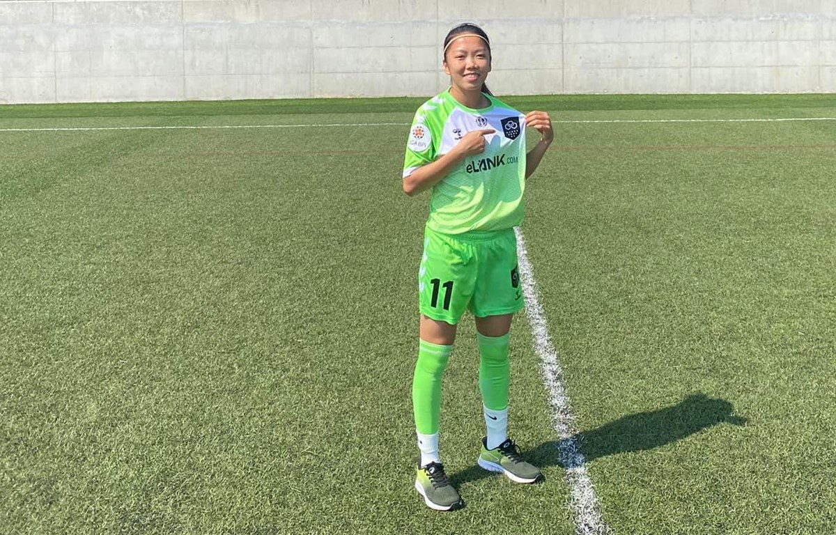 Huỳnh Như gia nhập đội bóng mới ở Bồ Đào Nha