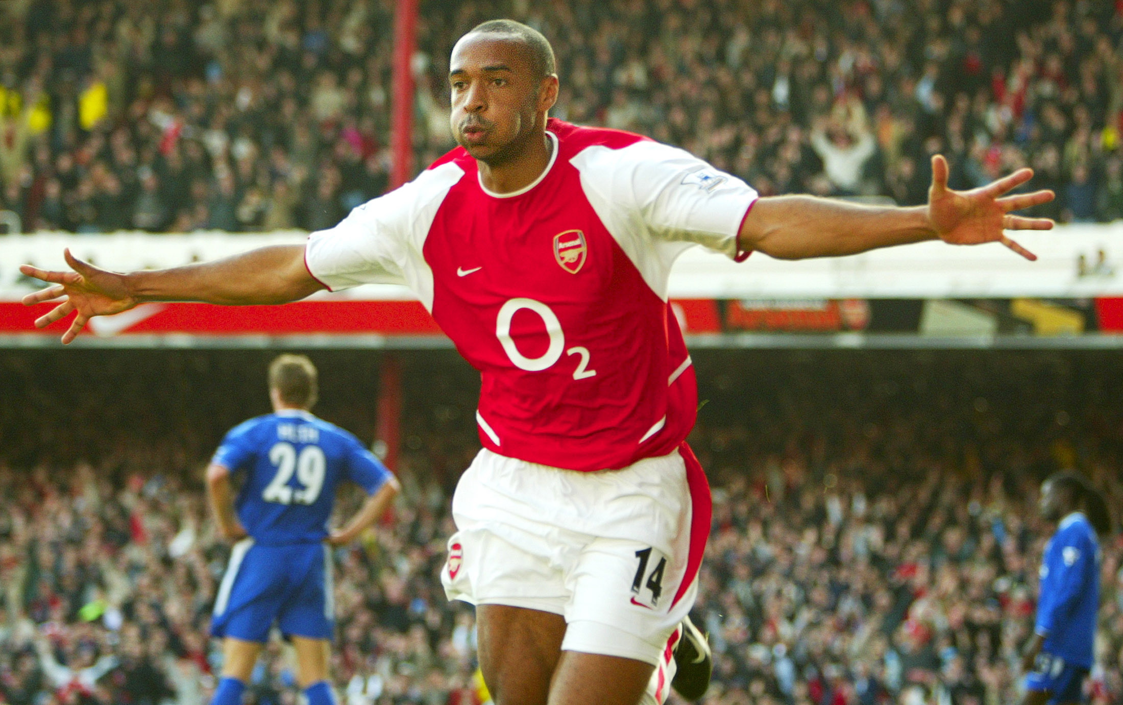 Thierry Henry 4 lần liên tiếp trở thành vua phá lưới Ngoại hạng Anh