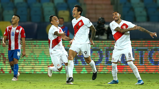 Peru thắng Paraguay trên loạt luân lưu tiến vào bán kết Copa America