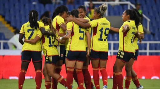 Colombia có bàn thắng sớm trước Zambia
