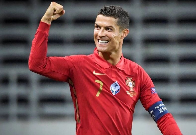 Giới thiệu ngắn gọn về huyền thoại Ronaldo 