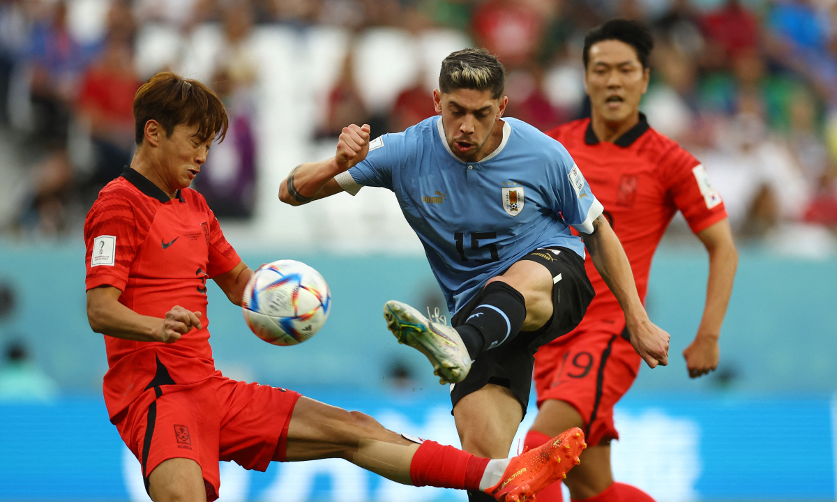 Hàn Quốc khiến khán giả World Cup 2022 ngạc nhiên khi cầm hoà Uruguay