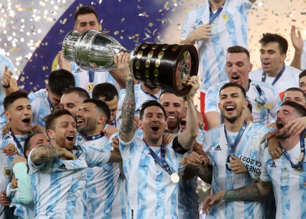 Siêu sao Messi cùng ĐT Argentina đã có được Copa America năm 2021