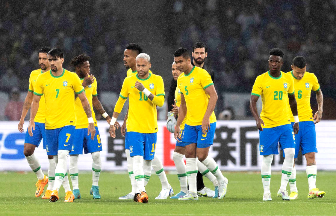 Tuyển Brazil hứa sẽ không ngốc nghếch như Argentina