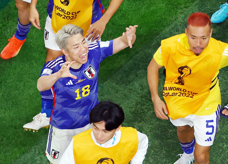Dàn sao Bundesliga giúp ĐT Nhật Bản tỏa sáng trong ngày thi đấu với Đức