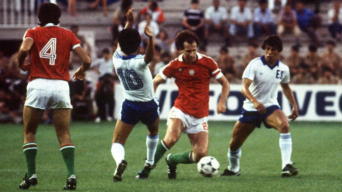 Hungary thắng 10-1 El Salvador (1982)
