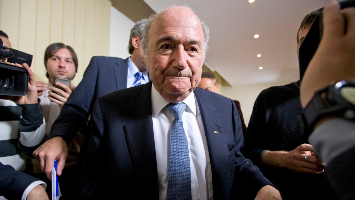 Cựu chủ tịch FIFA lên tiếng về sai lầm khi lựa chọn Qatar đăng cai World Cup 