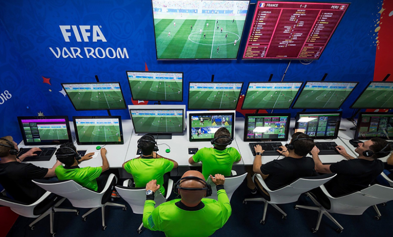 Công nghệ VAR tại World Cup 2022 vẫn còn một số lỗi