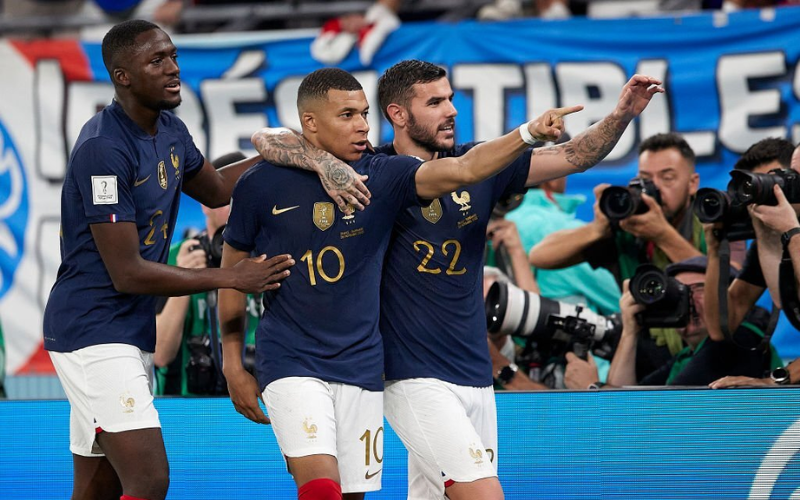 Đội tuyển Pháp đang có khởi đấu thể hiện được sức mạnh của mình