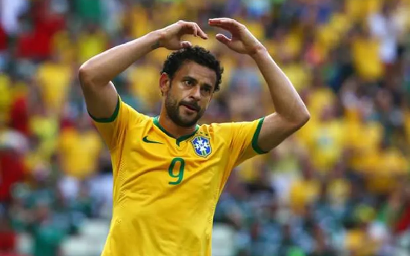 Fred chính là số 9 không được thành công của đội tuyển Brazil