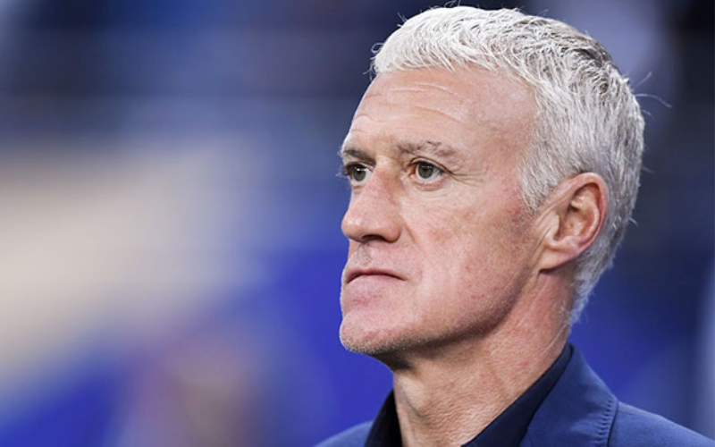 HLV Deschamps lo lắng khi đội tuyển Pháp thi đấu thiếu liên kết ở trận đá với Tunisia
