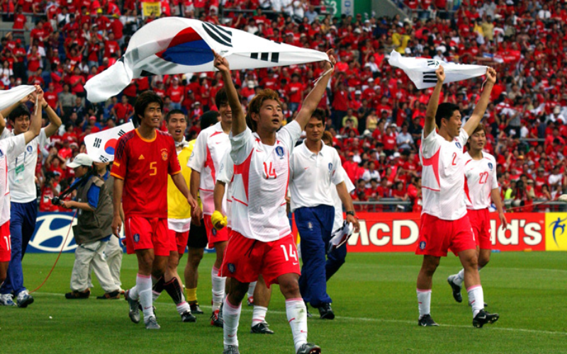 Lứa cầu thủ World Cup 2002 của Hàn Quốc chính là động lực để những thế hệ sau có thể noi gương về tinh thần chiến đấu không bao giờ bỏ cuộc