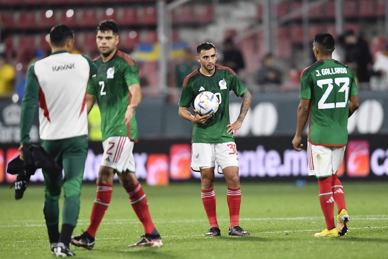 Tiền đạo số 1 Mexico bị HLV thẳng tay loại khỏi  World Cup
