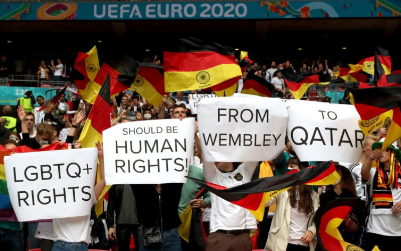 Những người hâm mộ cho biết họ sẽ đấu tranh đòi lại quyền con người tại World Cup 2022 tại Qatar