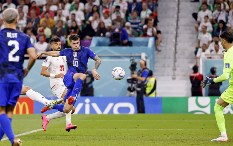 Pulisic đã ghi bàn giúp Mỹ giành chiến thắng trước Iran và lọt vào vòng 16 đội mạnh nhất World Cup 2022