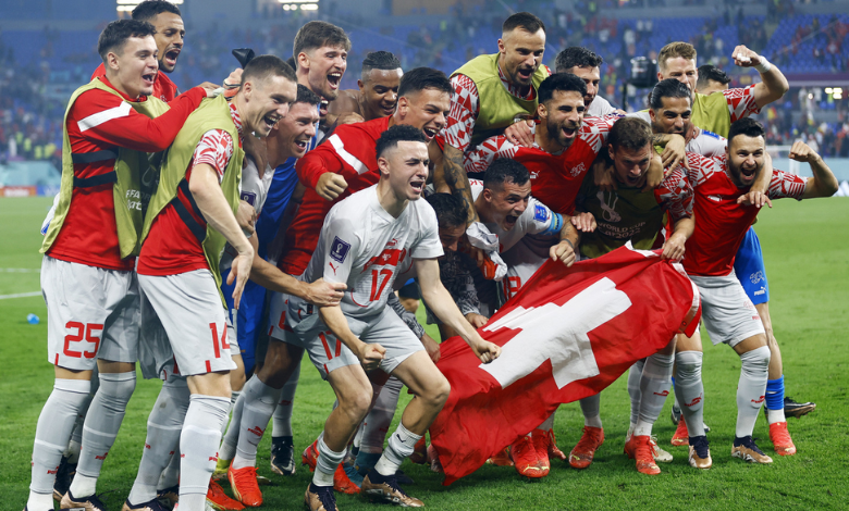 Thuỵ sĩ - Đội cuối cùng tham dự vòng 16 đội của World Cup