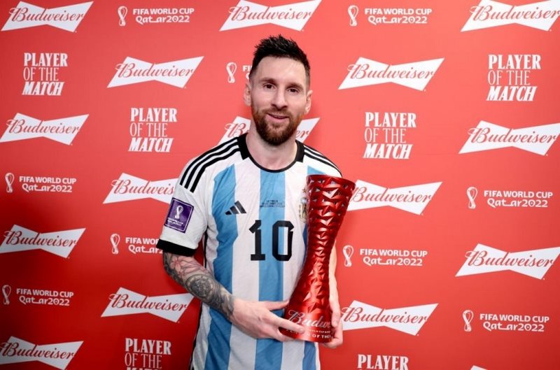 Messi lại tiếp tục đạt danh hiệu tại trận thứ 1000 của mình World Cup 2022