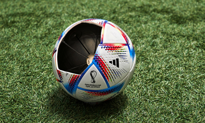 Trái bóng World Cup năm nay có trang bị cảm biến tích hợp, Fifa tung bằng chứng không thể chối cãi