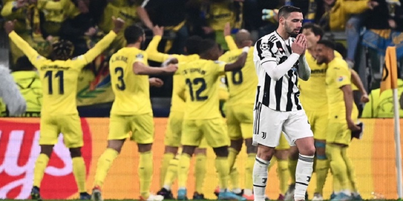 Thất bại đấu trường và thương trường khiến Juventus choáng voáng