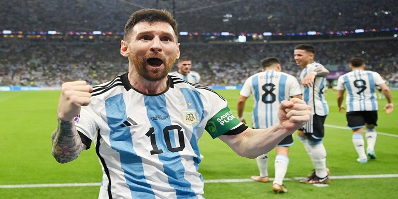 Messi cảm thấy như trút được bao gánh nặng sau chiến thắng của đội tuyển Argentina. 