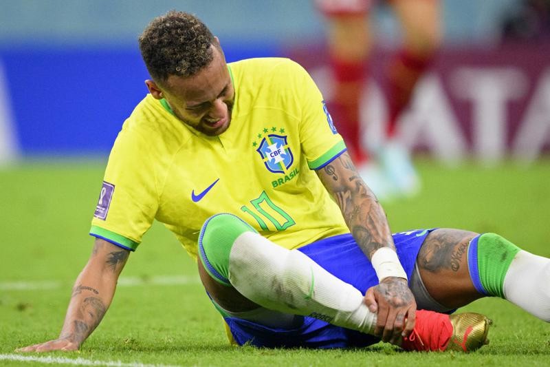 Brazil đau đớn mất đi Neymar và các tuyển thủ mùa World Cup 2022