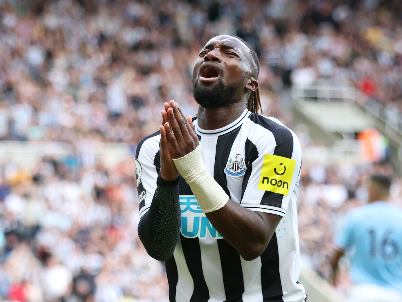 Allan Saint-Maximin đến Newcastle năm 2019