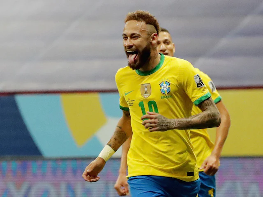 Neymar từ là biểu tượng của bóng đá Brazil khi có mặt khắp mọi nơi