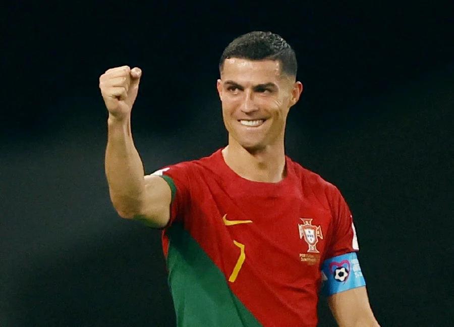 Ronaldo siêu cầu thủ nắm giữ nhiều kỷ lục trong bóng đá thế giới 