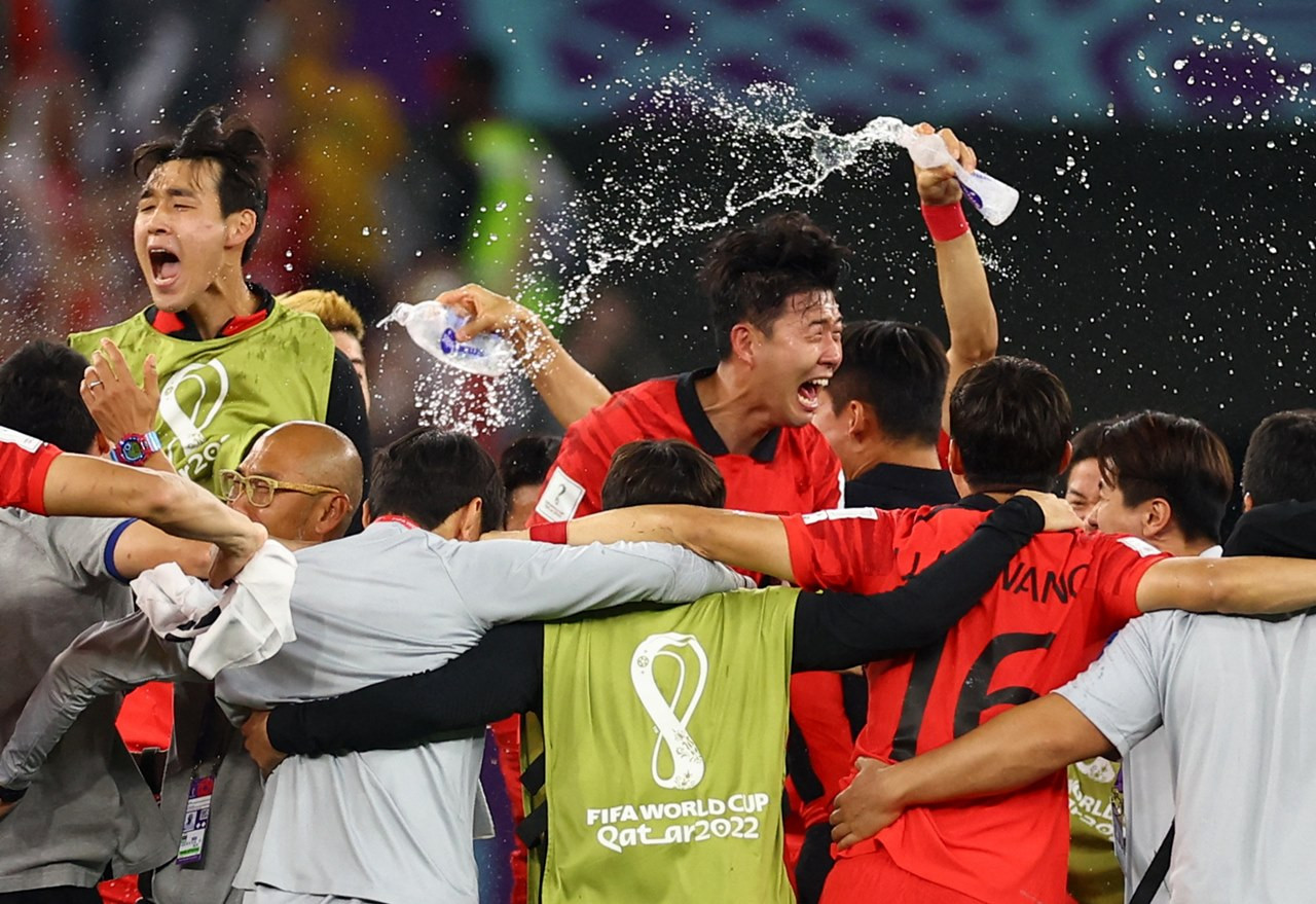Cầu thủ Hàn Quốc đầy hạnh phúc trước chiến thắng với Bồ Đào Nha 