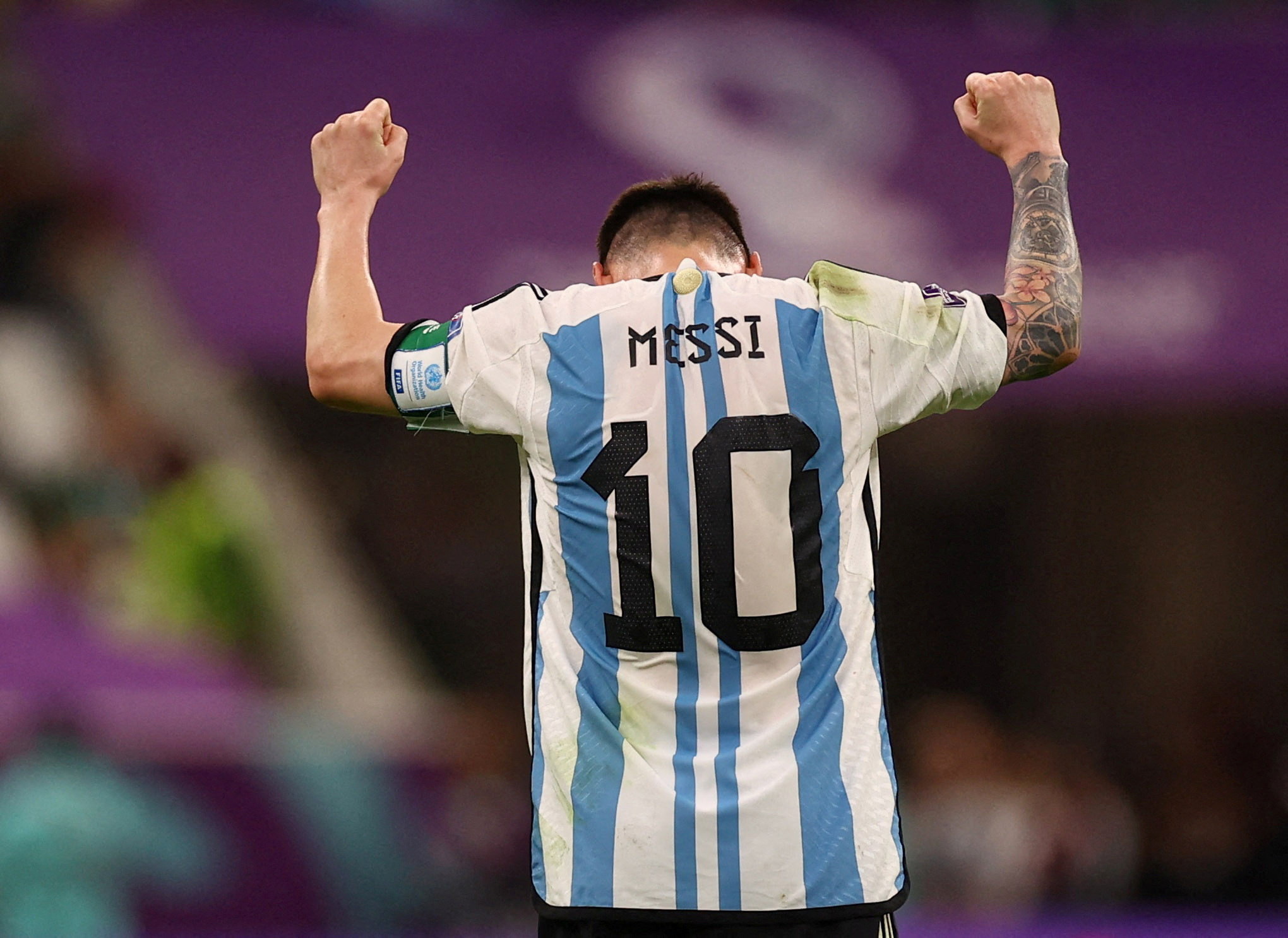 Thiên tài Messi màn cứu nguy đội tuyển trong mùa World Cup năm nay 