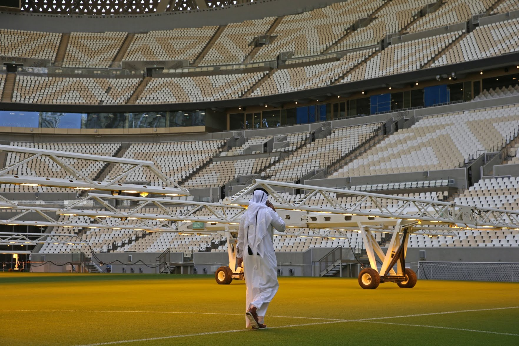 Mặc kệ giá cao nhưng Tour du lịch đến Qatar vẫn cháy vé