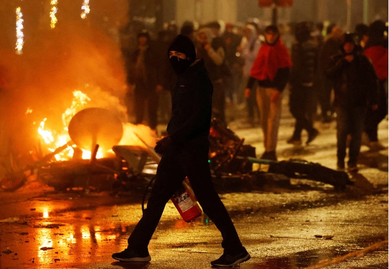 Một vài hình ảnh bạo loạn diễn ra tại Bỉ